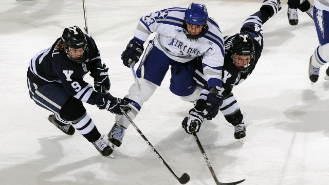 kaiyun.com-辽宁飞豹球员体能训练科学化取得明显成效，辽宁飞豹现役球员